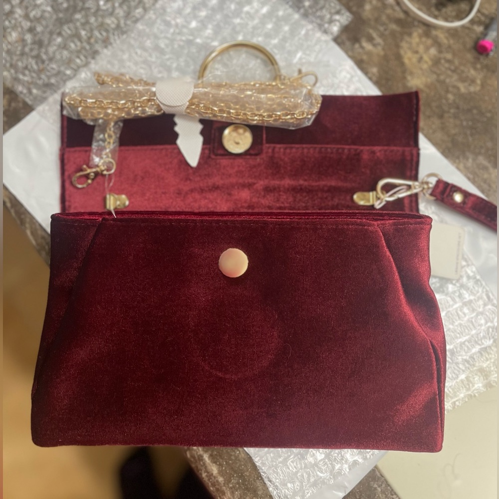 Urban Expressions Burgundy Velvet Purse (detachable strap) Certified Vegan - Picture 5 of 9